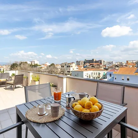 Attico180 - Attico In Centro Con Terrazza - Wifi E Netflix Appartamento Oristano