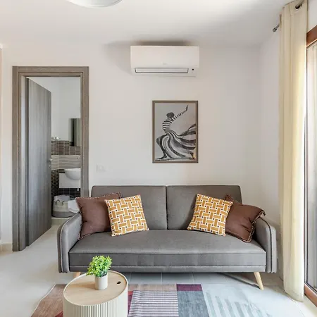 Attico180 - Attico In Centro Con Terrazza - Wifi E Netflix Oristano